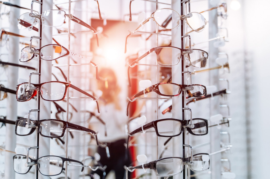 fot. Shutterstock Vision Express powiększył sieć o cztery nowe salony