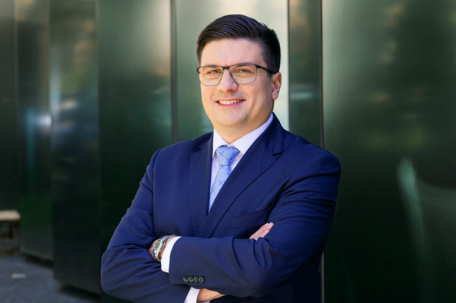 Tomasz Żak 7R wzmacnia dział zarządzania aktywami i nieruchomościami