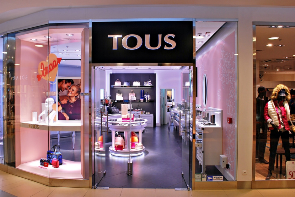 Salon TOUS, fot. Shutterstock TOUS rezygnuje z franczyzy w Polsce, ale nie z dalszego rozwoju
