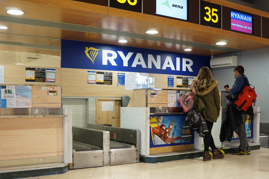 Fot. Shutterstock Ryanair przywróci prawie 200 tras w ramach letniego rozkładu lotów