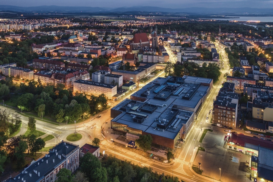 Dekada Nysa Przyszłość należy do małych centrów handlowych