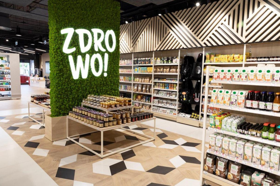 Rossmann w Manufakturze, mat.pras. Rossmann robi krok w przyszłość. Nowa flagowa drogeria zaskakuje