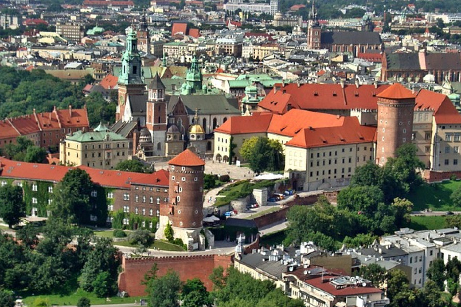 Fot. Pixabay Przy Willi Schindlera na krakowskim Zabłociu stanie kameralnym biurowiec