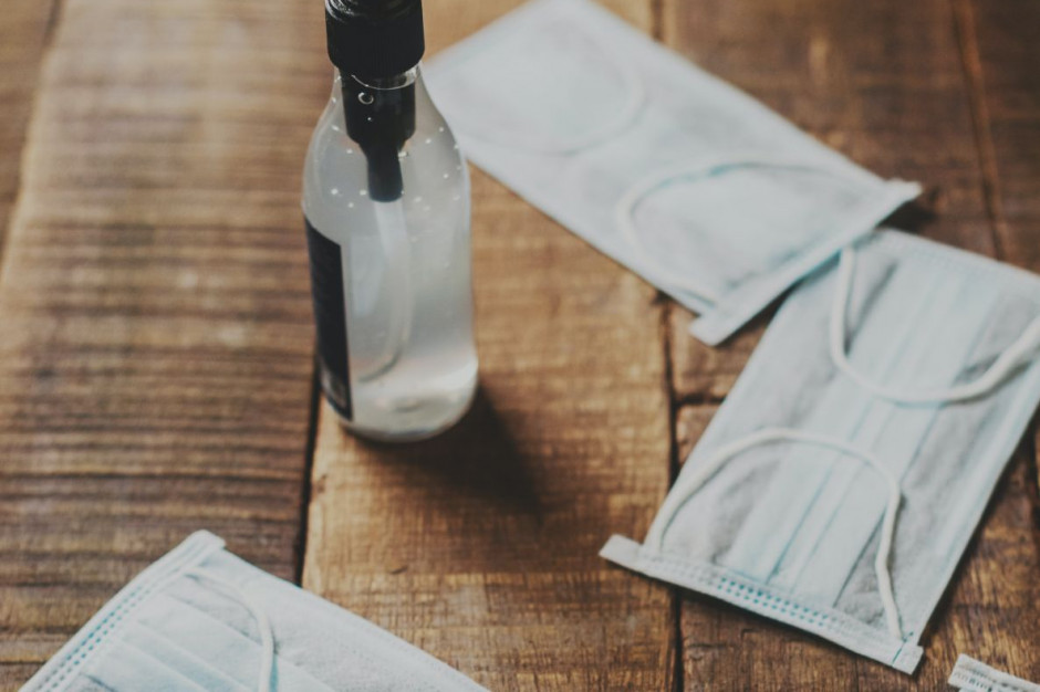 Fot. unsplash.com. Pouczenia za brak maseczki w sklepie