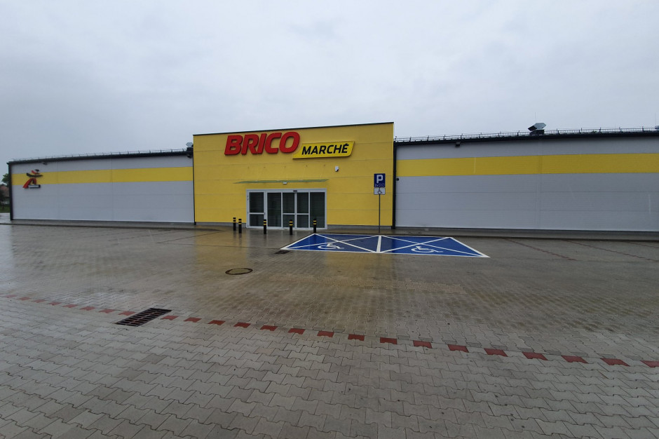 5 sierpnia 2020 r. został otwarty nowy market Bricomarché w Środzie Śląskiej. Fot. mat. prasowe Nowy market Bricomarché powstał w Środzie Śląskiej