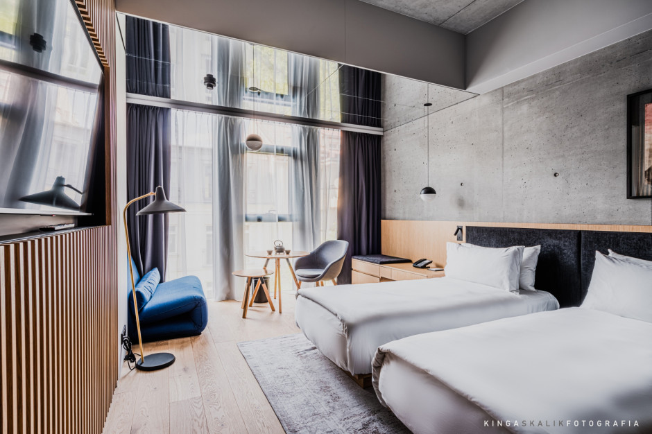 Wnętrza Nobu Hotel Warsaw to mariaż japońskiego minimalizmu i eleganckiej estetyki. Fot. mat. prasowe Tétris odpowiedzialny za fit-out części pokoi Nobu Hotel Warsaw
