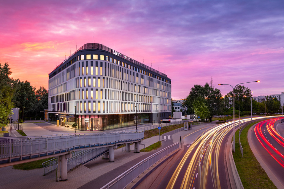 Hotel Mercure Warszawa Ursus Station Hotel Mercure Warszawa Ursus Station inspirowany historią kolei