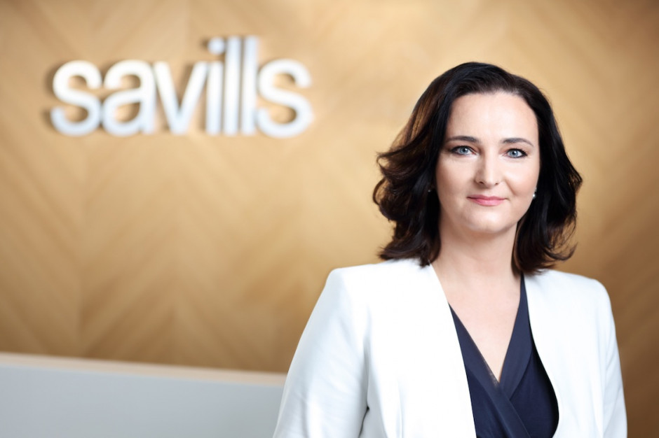 Marta Mikołajczyk-Pyrć, dyrektor zespołu nieruchomości handlowych w dziale zarządzania nieruchomościami Savills w Polsce Omnichannel kluczowy dla nieruchomości handlowych w erze post-covid