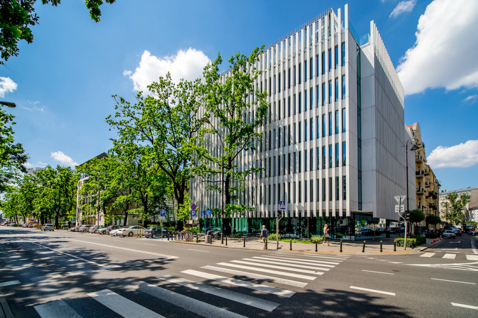 Szucha Premium Office, mat.pras. Bain GBS pod nowym adresem