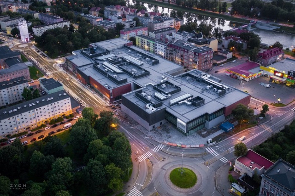 Dekada Nysa Tysiąc metrów pod szyldem Carrefoura w Dekadzie Nysa