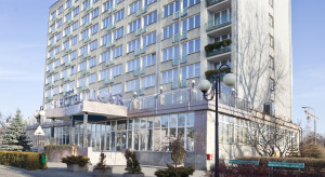 PHH: dalsze przesuwanie remontu hotelu Ikar – niemożliwe