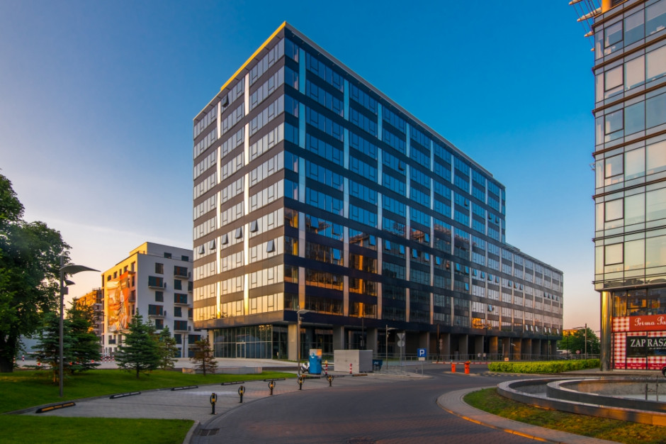 Biurowiec Wołoska 24, mat.pras. MR Studio szykuje nowy showroom w biurowcu