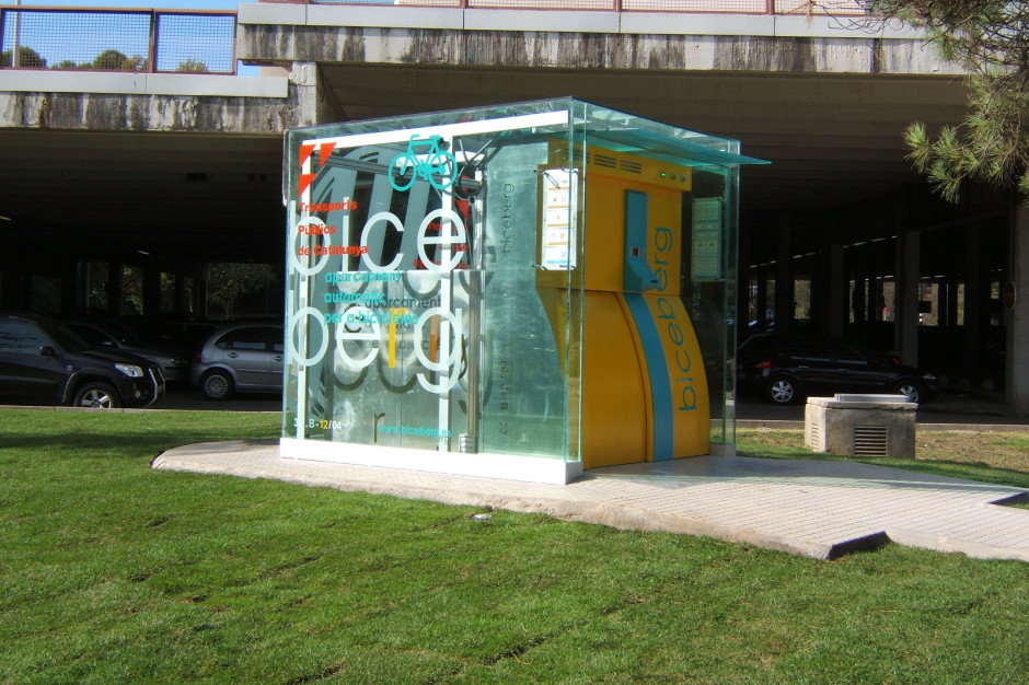 Ma-Sistemas na Barcelona University, fot. mat. prasowe Fabryka Norblina z pierwszym automatycznym podziemnym parkingiem dla rowerów