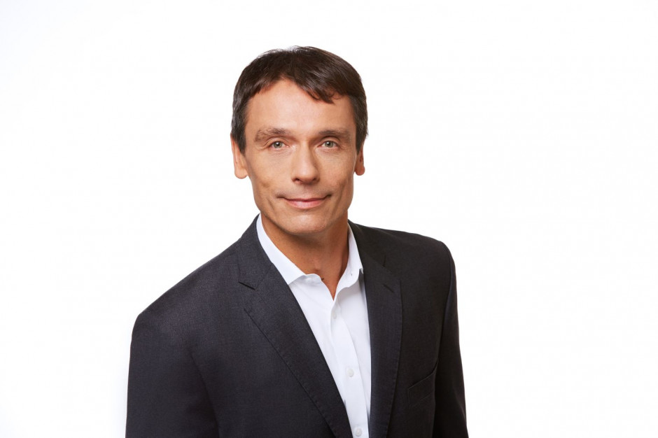 W 2020 r. nie wydano dużej ilości pieniędzy alokowanych na inwestycje nieruchomościowe. Te pieniądze czekają - tłumaczy Piotr Szafarz, partner Dentons, szef Zespołu Prawa Nieruchomości w regionie Europy Środkowo-Wschodniej. W nieruchomościach, wbrew nazwie, ruchu zawsze będzie sporo