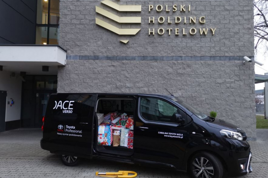fot. PHH PHH włącza się w świąteczną pomoc