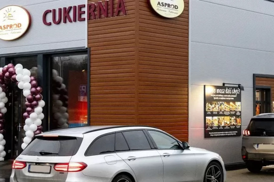 mat. Asprod Piekarnie sięgają po drive-thru