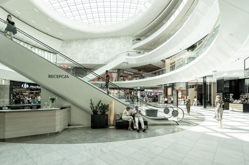 Fot. unsplash.com (Michael Weidemann) Policyjne kontrole w galeriach handlowych i siłowniach