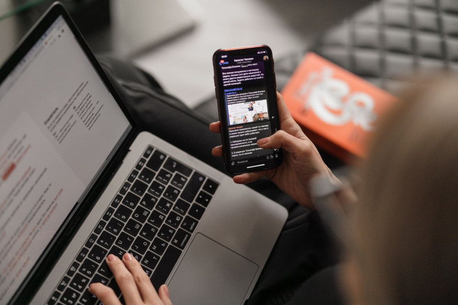 Fot. unsplash.com (Maxim Ilyahov) Będzie infolinia na temat brexitu