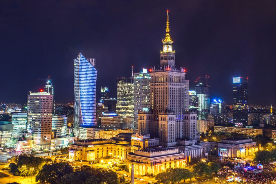 Fot. unsplash.com (Kamil Gliwiński). Warszawa wspiera turystykę
