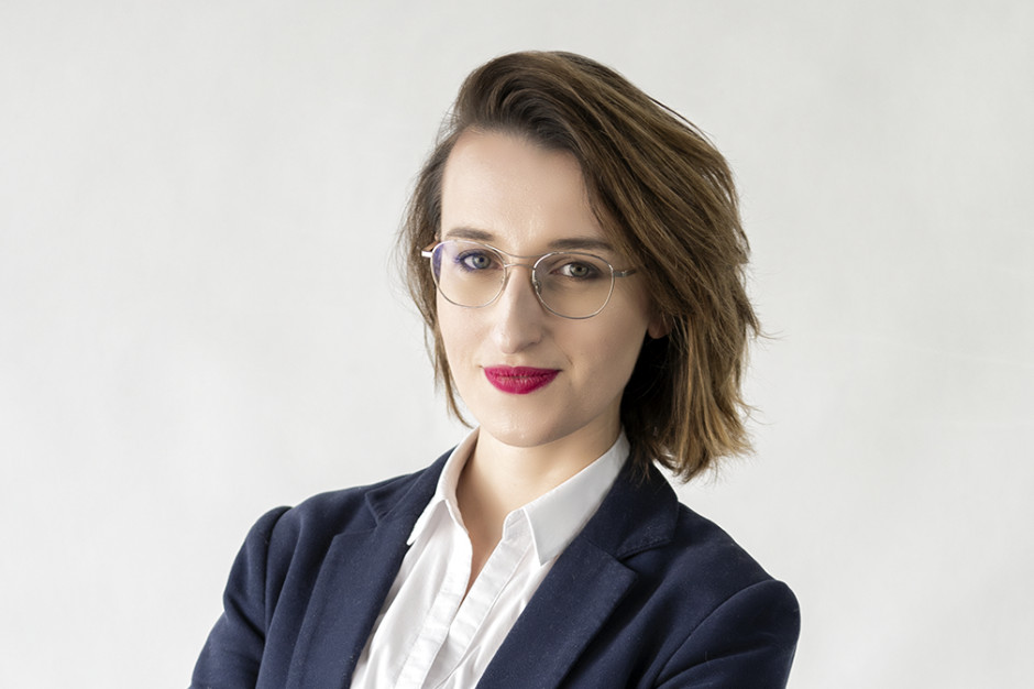 Jadwiga Małek, Konsultant z Działu Badań Rynku w Knight Frank, fot. mat. prasowe Jakie zagrożenia przynosi hybrydowy model pracy?