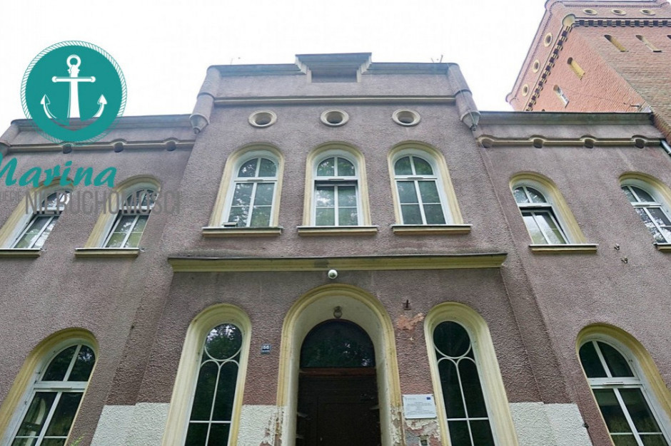mat. inwestora/PropertyStock.pl Zabytkowy pałac czeka na inwestora