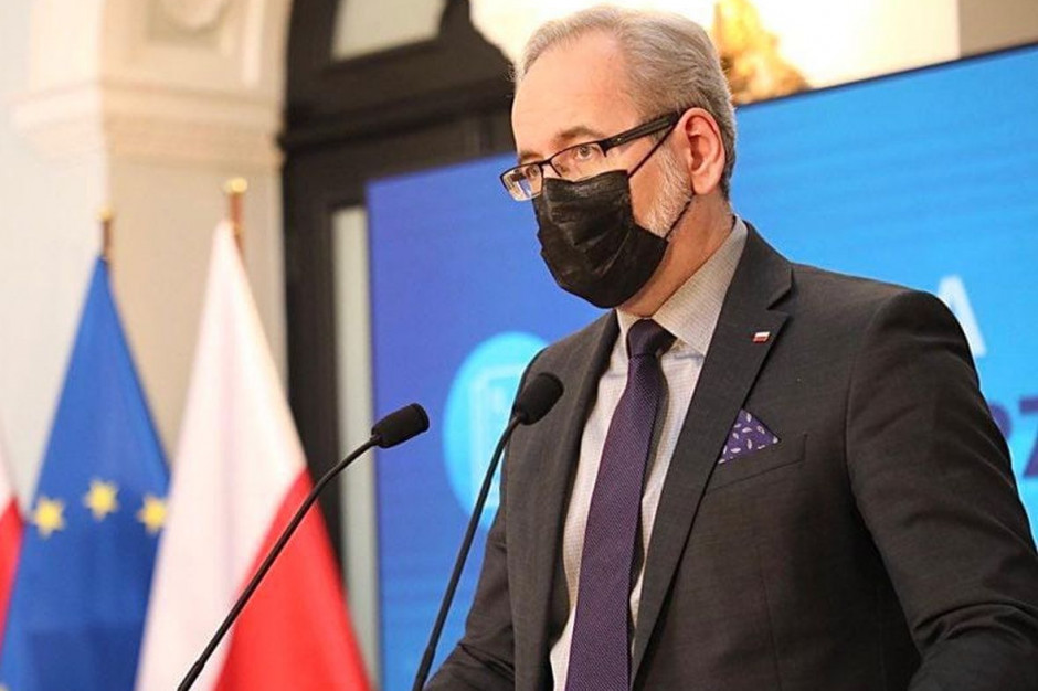 Minister zdrowia Adam Niedzielski. Fot. Facebook/Ministerstwo Zdrowia Twardy lockdown w handlu i usługach. Czy zdusi trzecią falę pandemii?