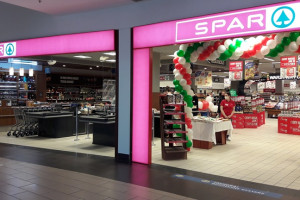 Białostocka Alfa Centrum z nowym najemcą spożywczym