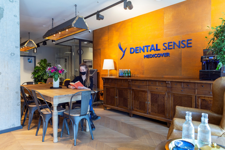 Dental Sense W Centrum Praskim Koneser, fot. mat. prasowe Dentyści w industrialnym otoczeniu. Dental Sense wynajmuje gabinety w Koneserze