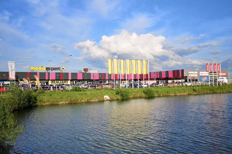 Park handlowy w Knurowie z 4 nowymi punktami gastronomicznymi, fot. mat. prasowe DL Shopping Center w Knurowie poszerza ofertę gastronomiczną