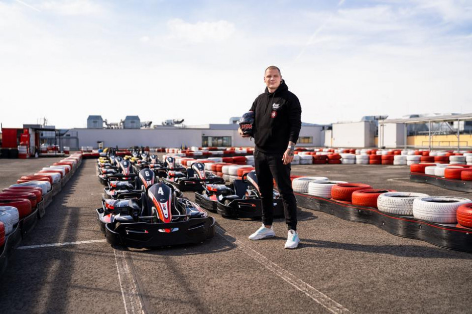 Illegal Karting by Budda, fot. mat. prasowe Popularny youtuber otworzył tor kartingowy na dachu Galerii Bronowice