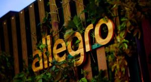 Allegro na stałe obniża minimalną wartość zamówienia z darmową dostawą