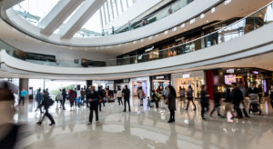Ponad połowa klientów nie wróciła do centrów handlowych