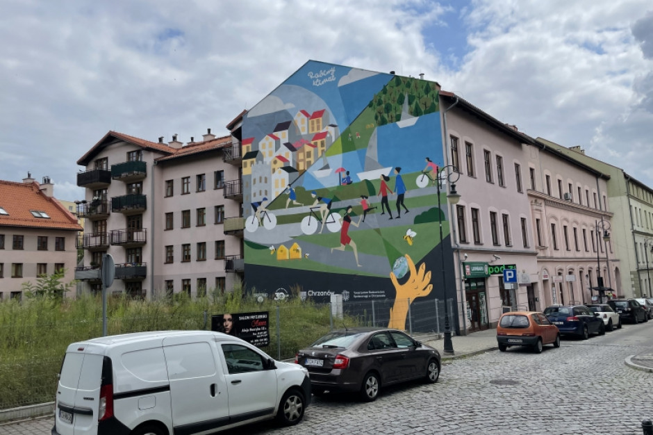Mural Dan Cake w Chorzowie, fot. mat. prasowe Dan Cake z oczyszczającym powietrze muralem w Chorzowie