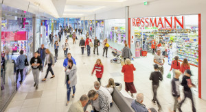 Klienci centrów handlowych wydają więcej. Newbridge podaje dane