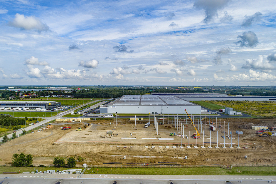 Panattoni Park Stryków IV, mat.pras. Panattoni inwestuje, FB Antczak wybuduje, Hellmann Worldwide Logistics wynajmie