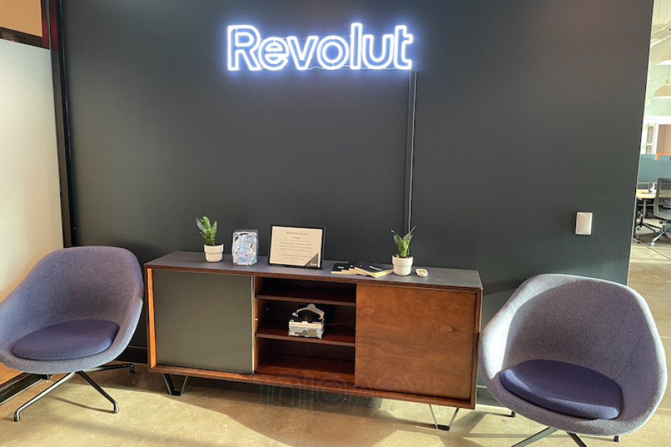 Wynajęta od WeWork przestrzeń ma służyć 300 pracownikom, to największe biuro Revolut w Stanach Zjednoczonych, mat.pras. Revolut tworzy hub w przestrzeni WeWork. Za najem biura zapłaci Bitcoinami