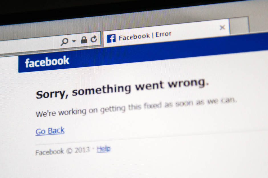 Użytkownicy Facebooka, Instagrama oraz WhatsAppa nie mogą otworzyć aplikacji, ani strony z serwisami. fot. Shutterstock Globalna awaria aplikacji Facebook, Instagram, WhatsUpp i Messenger. To nie był cyberatak
