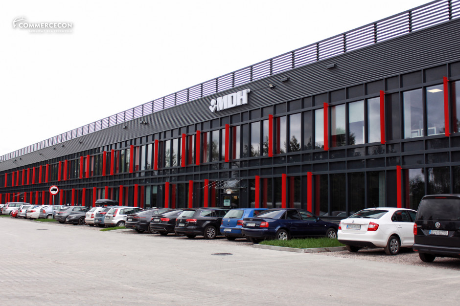 Budynek 7R Park Łódź West II, fot. mat. prasowe Kolorowe i ekologiczne. Magazyny zyskują nowe oblicze