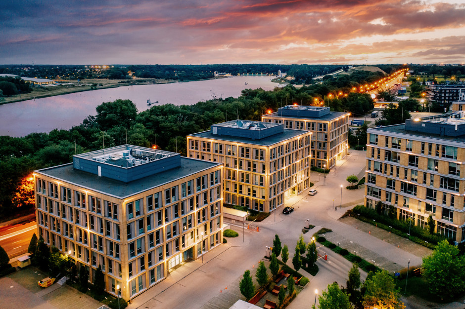Poznański zespół biurowy Malta Office Park jako pierwszy na świecie przeszedł proces re-measurement w najnowszej wersji standardu BREEAM In Use v.6 2020 International Tego certyfikatu nie miał jeszcze żaden budynek na świecie. Kompleks Malta Office Park jest pierwszy