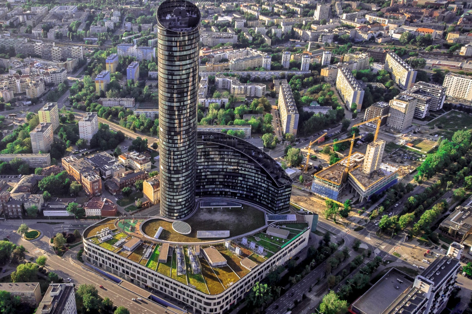 Najwyższy budynek Wrocławia ma nowego zarządcę