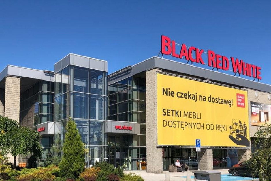 W Kompleksie Handlowym Marywilska 44 na warszawskiej Białołęce rusza salon meblowy Black Red White. Fot. Mat. prasowe.