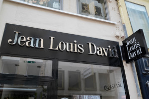Jean Louis David wyszedł z pandemii obronną ręką. Teraz idzie po więcej