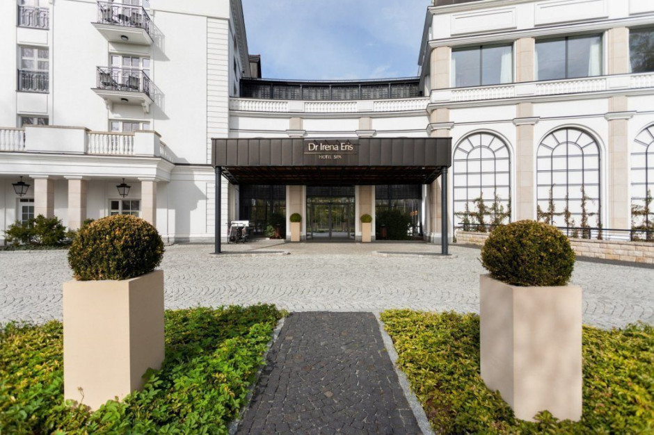 Domestic luxury to nowy nurt, który pojawił się w pandemii i wciąż trwa. Wszystkie trzy Hotele SPA Dr Irena Eris stały się jego beneficjentami. Fot. www.drirenaerisspa.pl/polanica-zdroj.