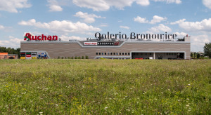 Auchan chce sprzedać działki przy Galerii Bronowice w Krakowie
