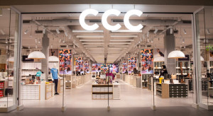 Grupa CCC zalicza rekordową sprzedaż. Połowa przychodów pochodzi z internetu