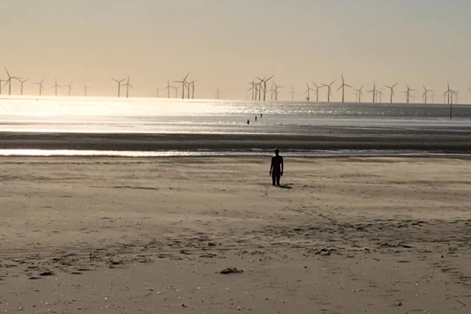 W Anglii i Walii plaże są zanieczyszczone. Fot. Wikipedia