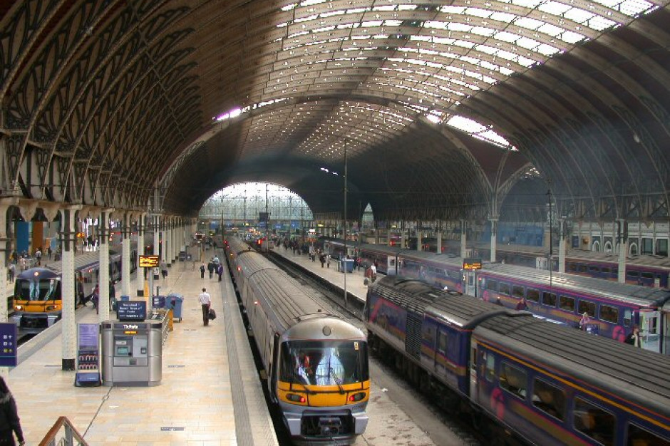 Z powodu strajku na kolei kursuje tylko 20 proc. pociągów. Fot. Wikipedia