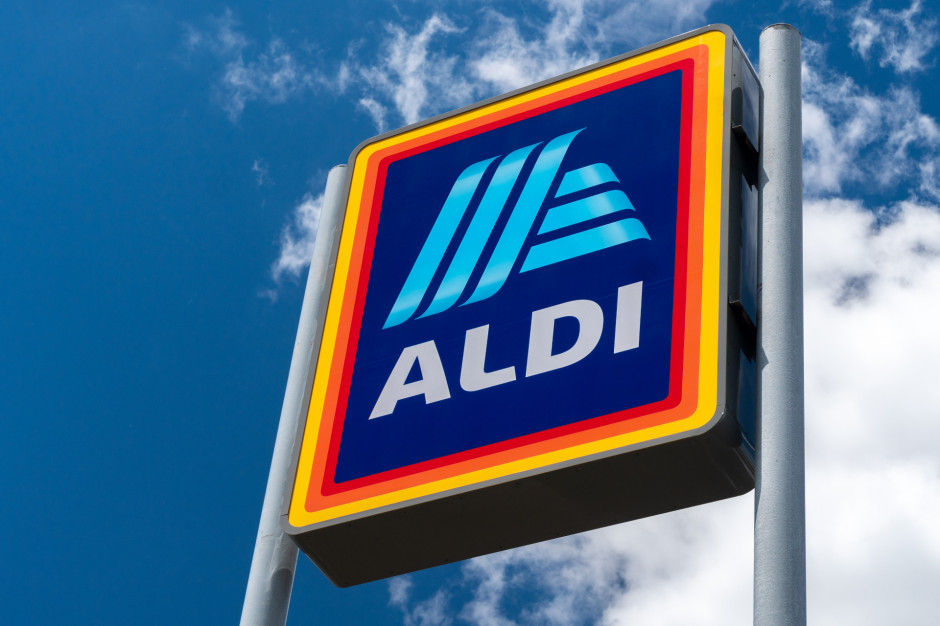 Niemiecki dyskont Aldi wyprzedził sieć Morrisons stając się czwartą co do wielkości grupą supermarketów w Wlk. Brytanii. fot. Shutterstock / Ken Wolter