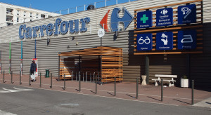 Carrefour uratował aż pół miliona paczek przed wyrzuceniem