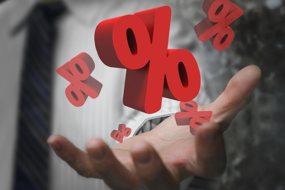 Zdaniem ekonomisty środowa decyzja RPP sygnalizuje znaczący wzrost prawdopodobieństwa scenariusza kończącego cykl podwyżek stóp procentowych. Fot. Shutterstock